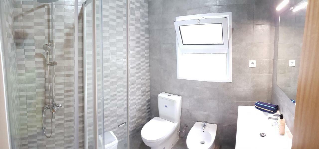 Join Our Relaxed House Near The Beach - Mosteiros Мостейрос Екстериор снимка